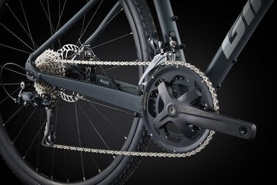 Giant Revolt 2 Asphalt Green click to zoom image